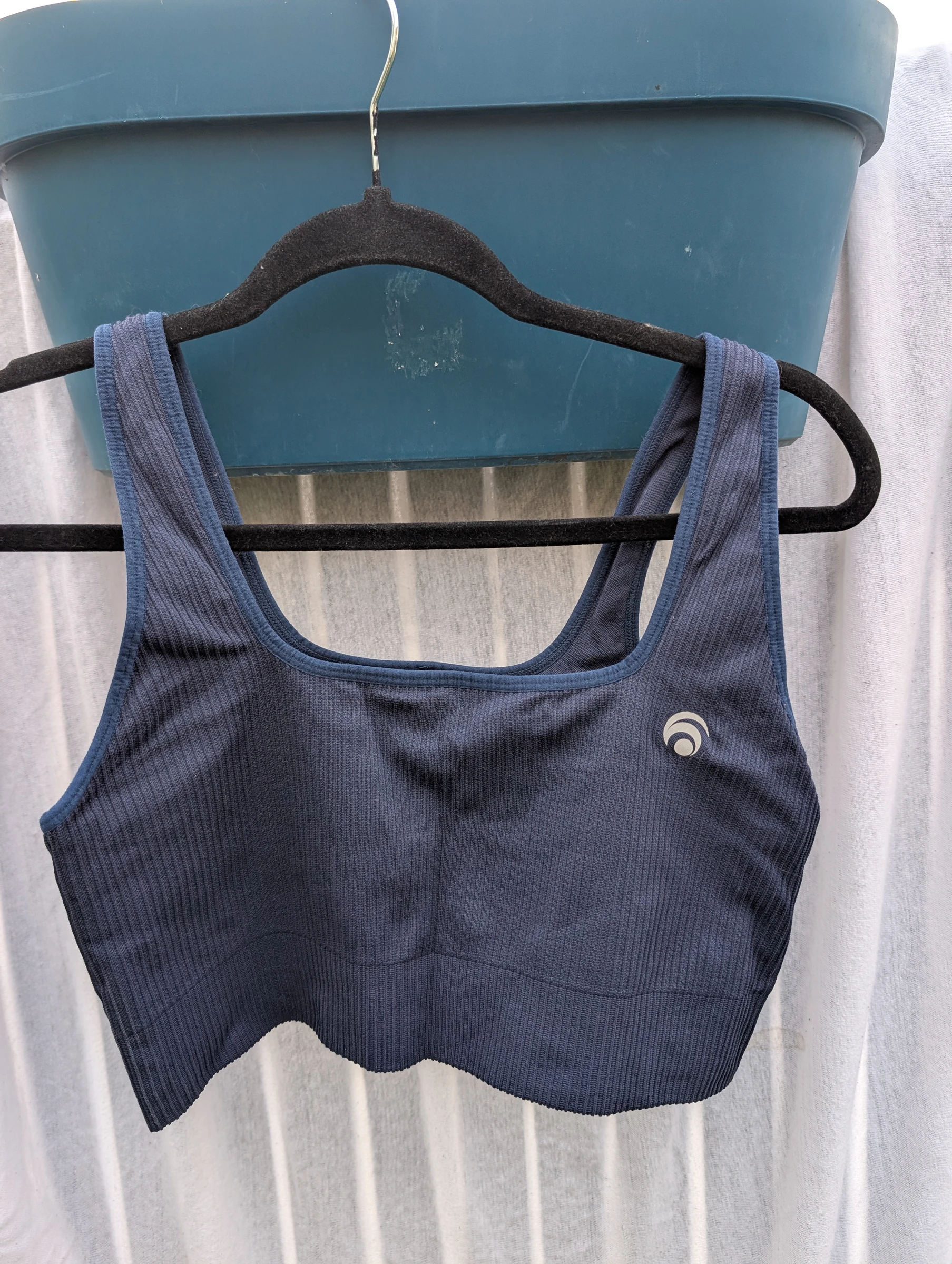 Brassiere bleu foncé
